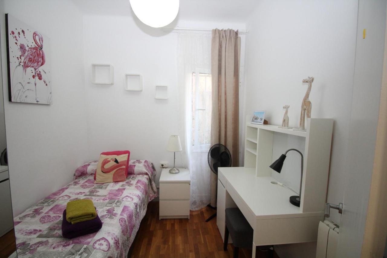 Nuevo Arago Habitaciones Barcelone Extérieur photo